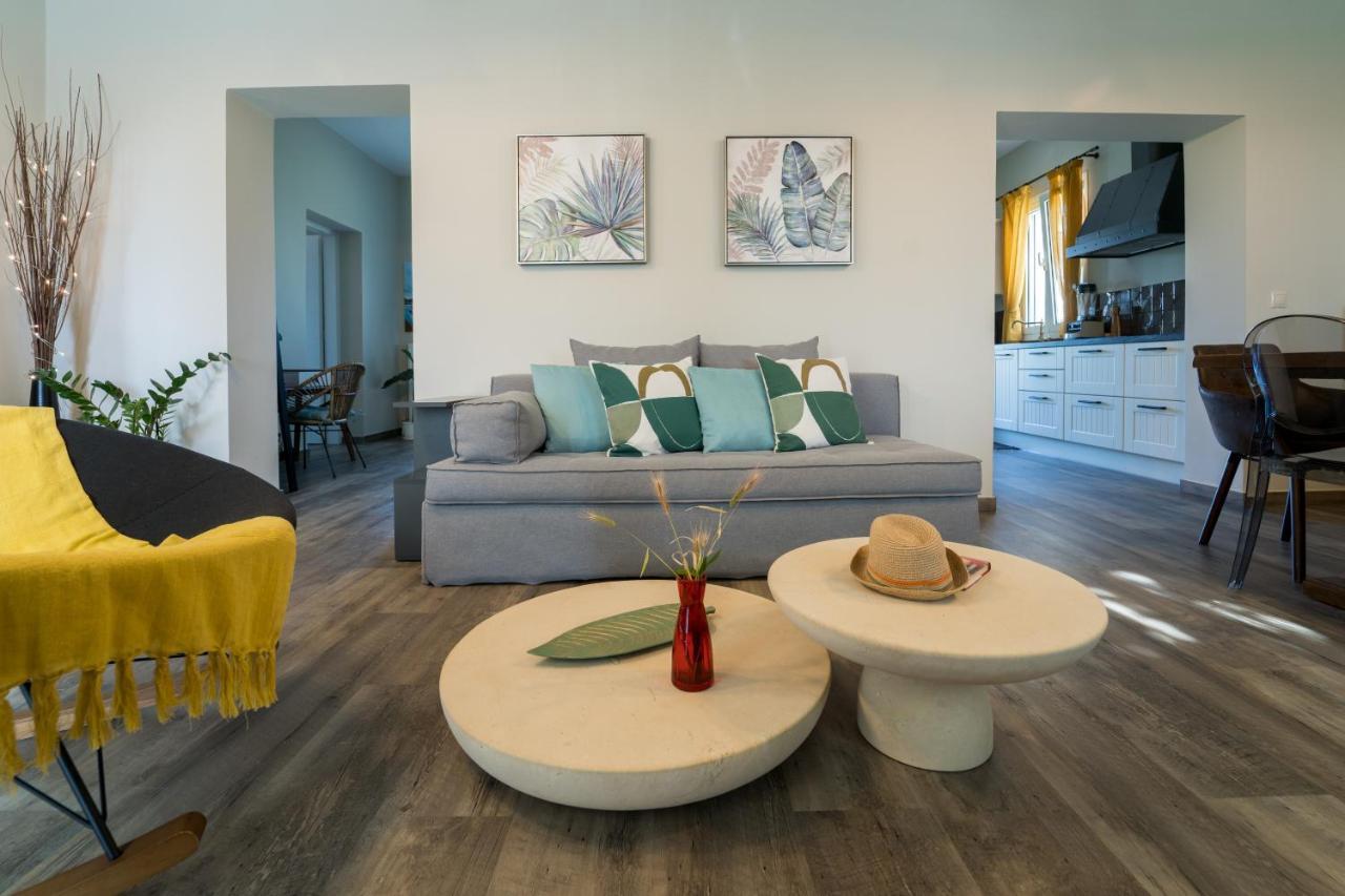 Lucas home Lixouri Exterior foto